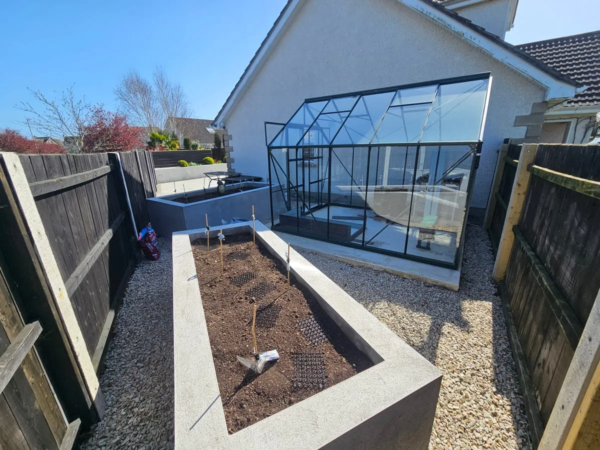 Blackrock Raised Bed & Greenhouse Project - Growing Space Done Right